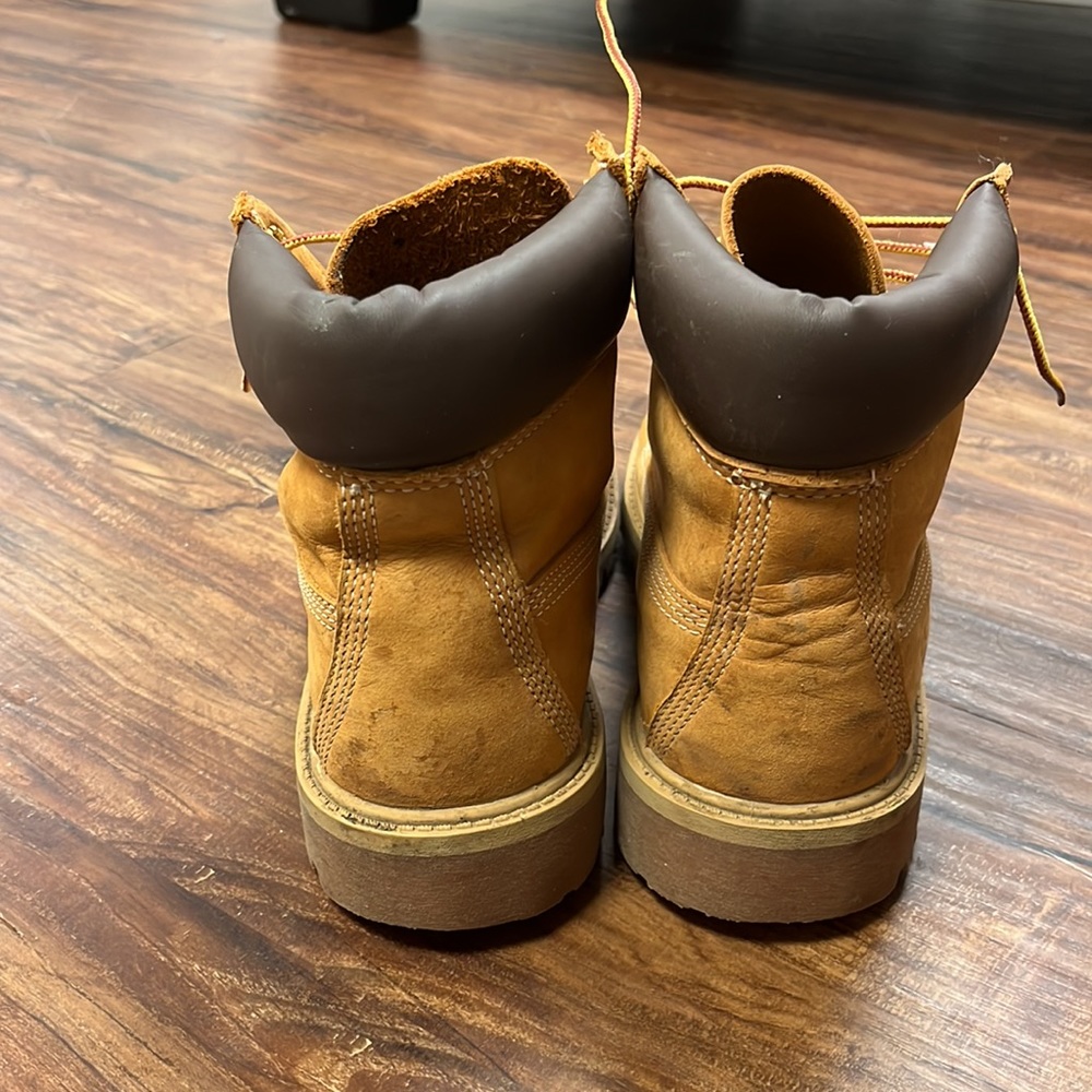 Timberlands - Picture 3 of 5